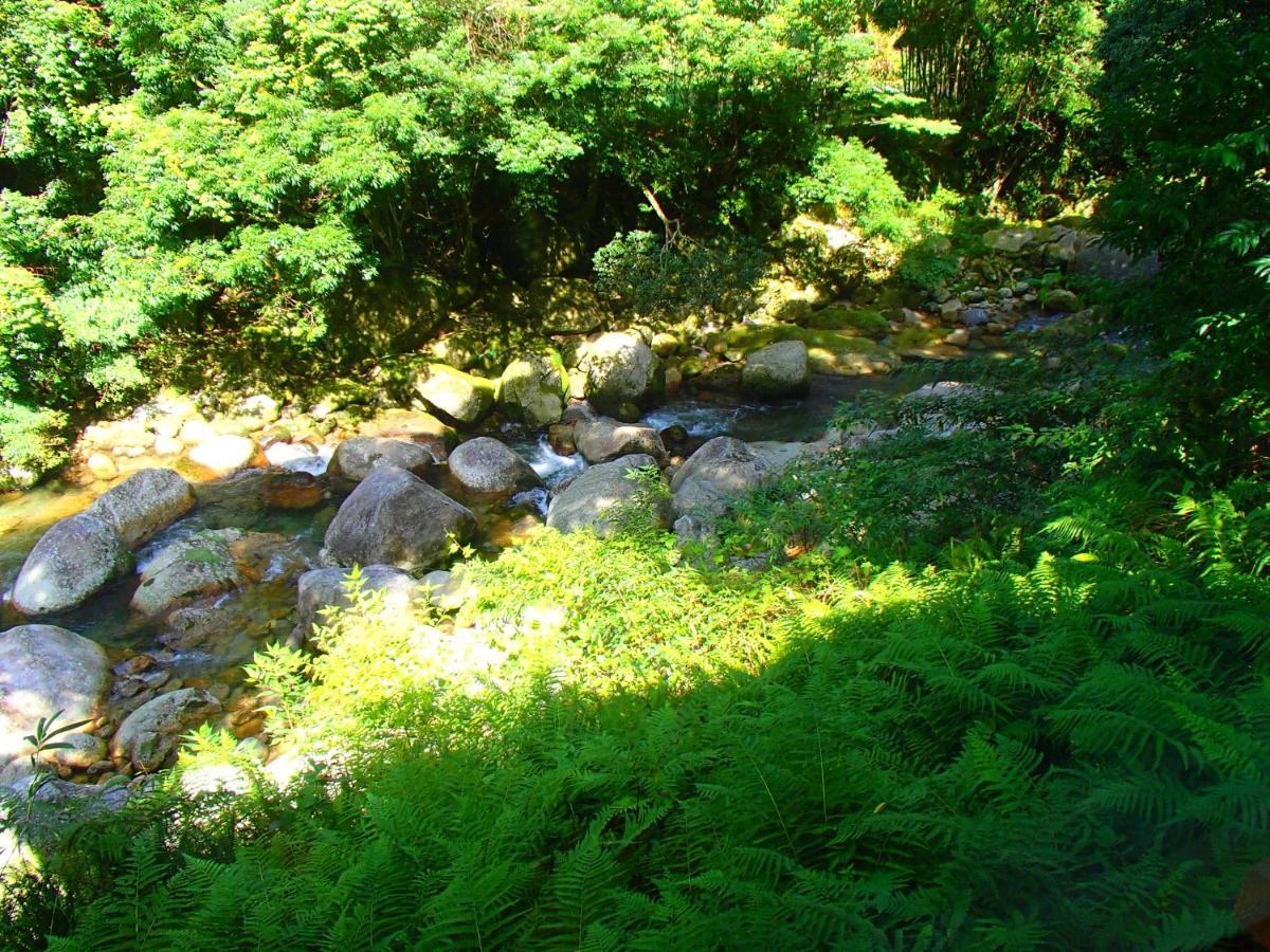 屋久島コテージ対流山荘 Yakushima  Exterior photo